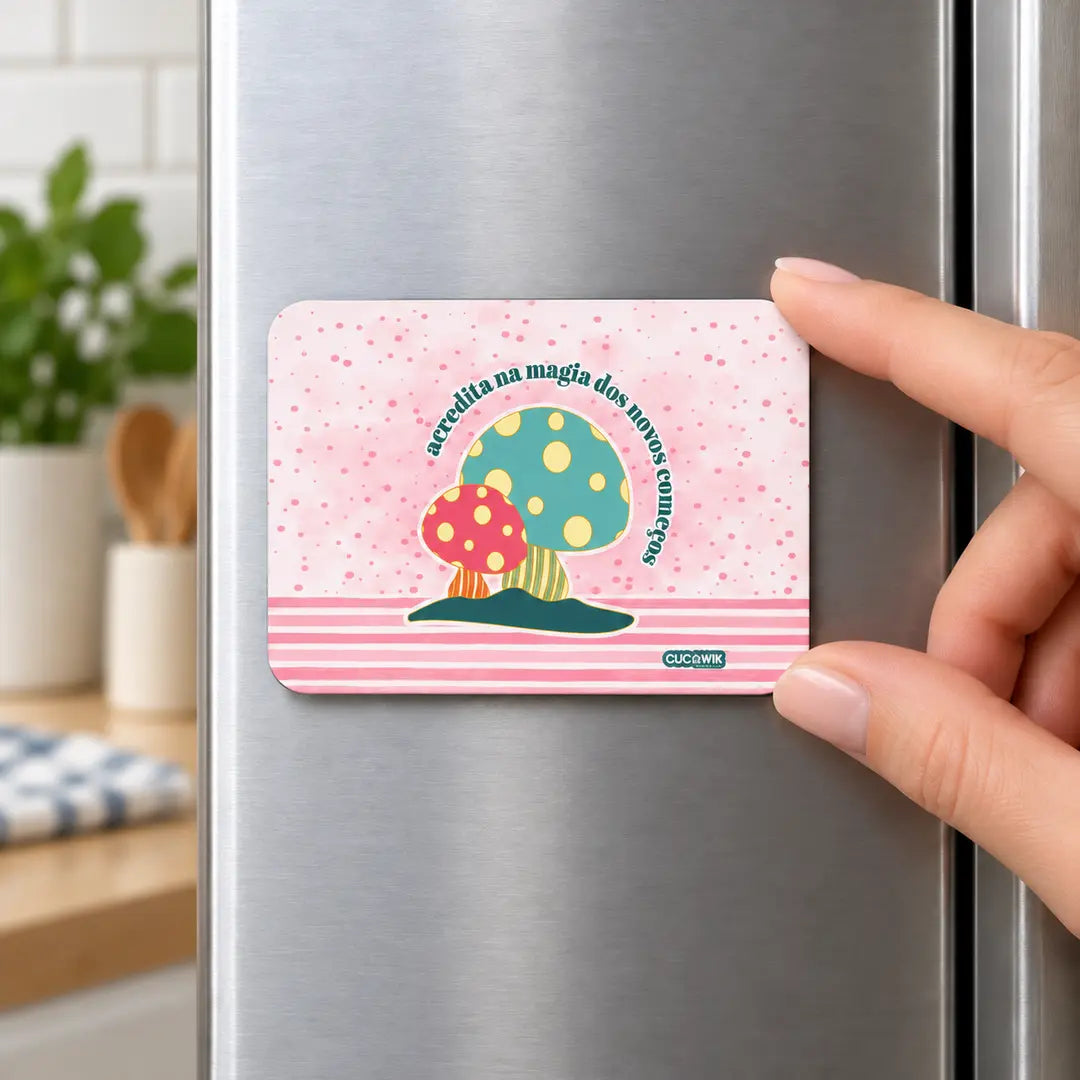 Íman de frigorífico Acredita na Magia dos Novos Começos em utilização – na porta do frigorífico