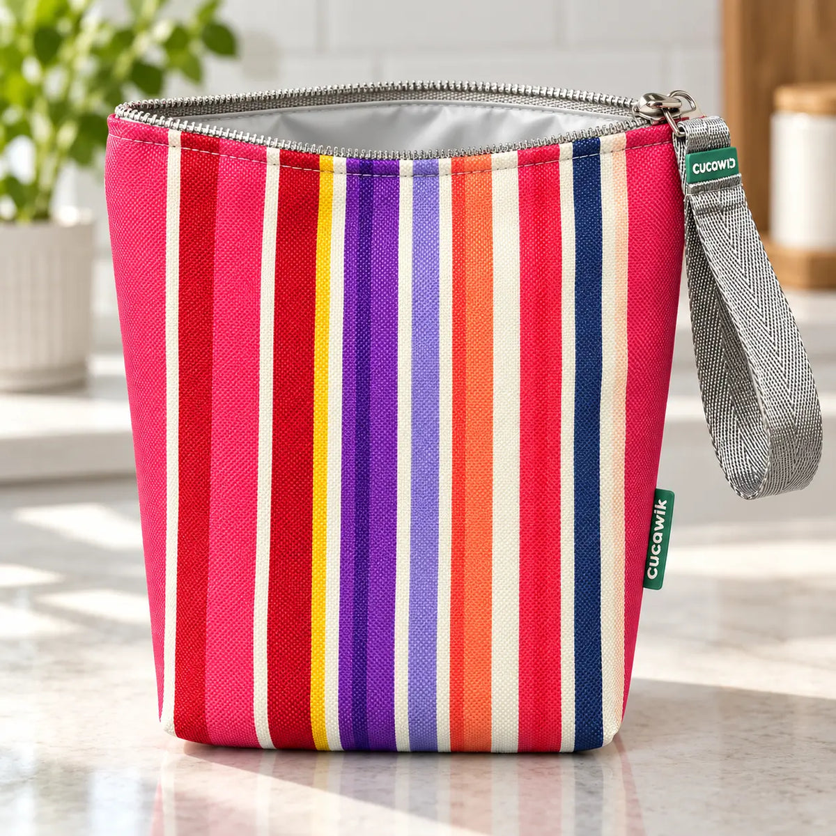 Interior da bolsa isotérmica para snacks Riscas Coloridas Rosa – TPU impermeável