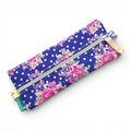 Bolsa Estojo Impermeável Mary Rosas Fundo Azul Bolinhas
