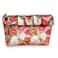 Bolsa Maggy Grande Impermeável com Folho Rosas Brancas e Rosas Verde Claro | Cucawik