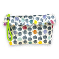 Bolsa Maggy Grande Impermeável com Folho Maçãs Coloridas Fundo Branco | Cucawik