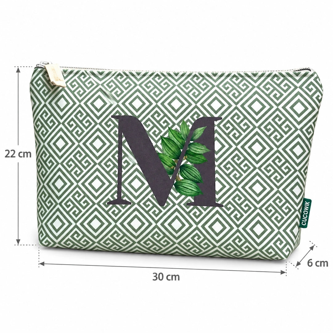 Bolsa Guta verde letra M — medidas 30 × 22 × 6 cm