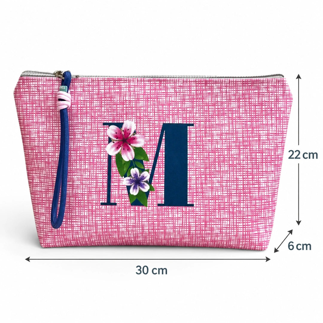 Bolsa Vera rosa letra M — medidas 30 × 22 × 6 cm