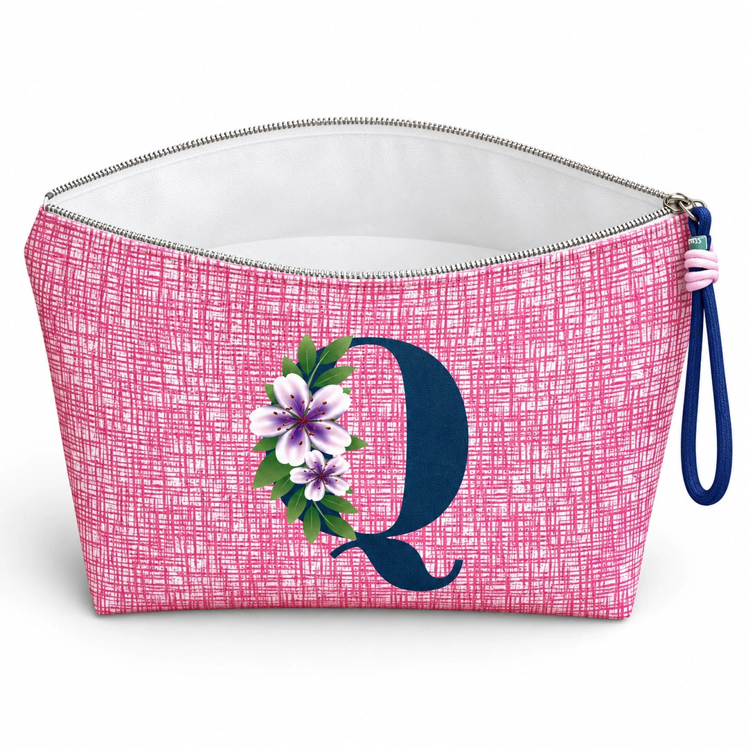 Bolsa Vera rosa letra Q — aberta e vazia, interior branco sem forro e sem divisórias.