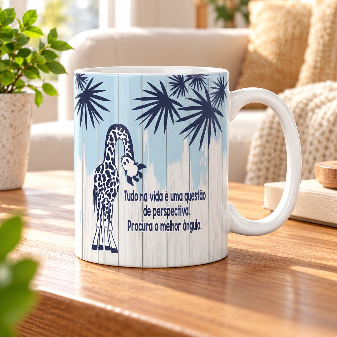 Caneca de Cerâmica com Frase "Tudo na Vida é uma Questão de Perspectiva, Procura o Melhor Ângulo" em ambiente lifestyle | Cucawik