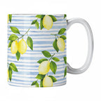 Caneca com padrão de limões