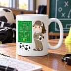 Caneca de Cerâmica Treinadora de Futebol em ambiente lifestyle | Cucawik