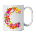Caneca com Letra de Flores C Cucawik - Cucawik