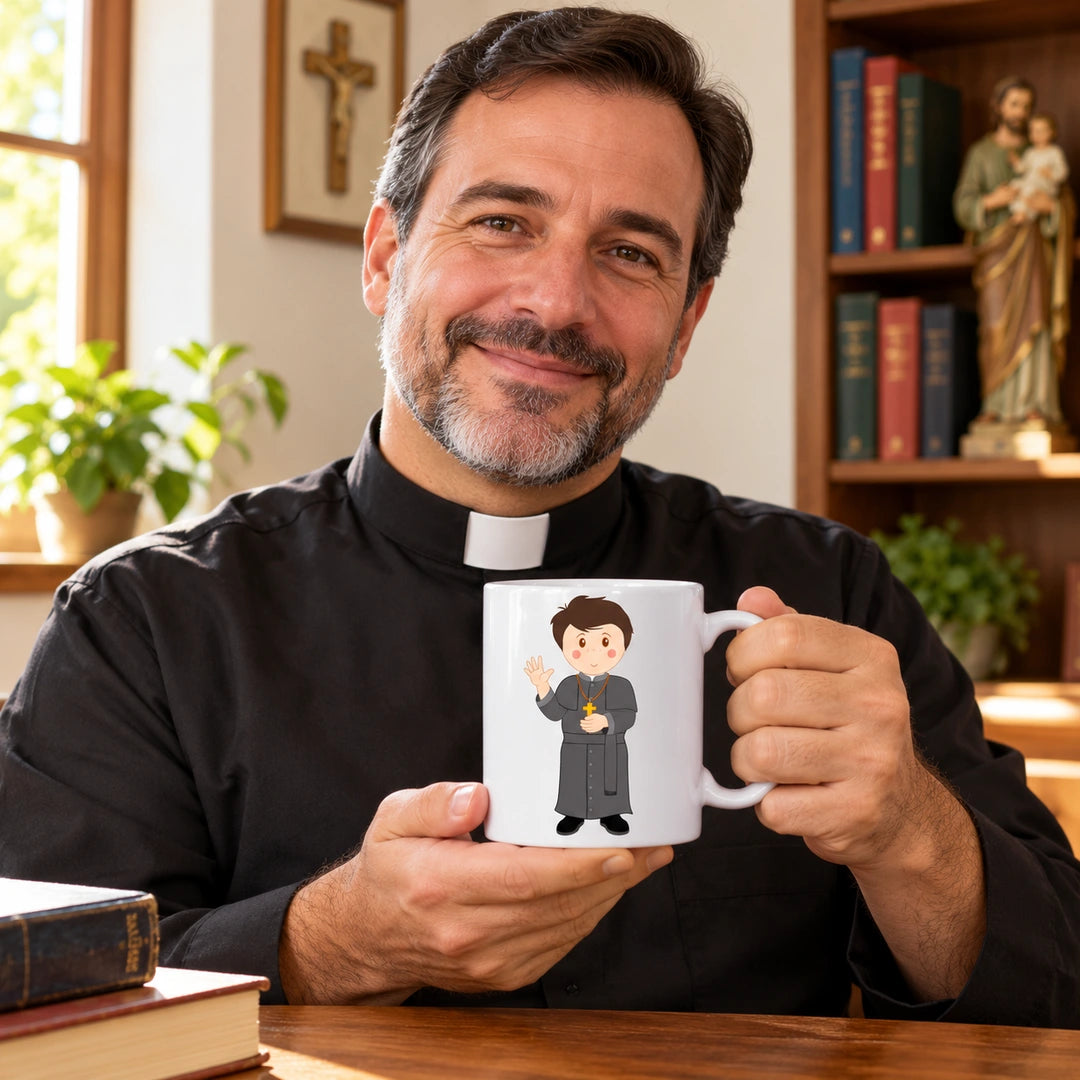 Caneca de Cerâmica Padre em utilização | Cucawik