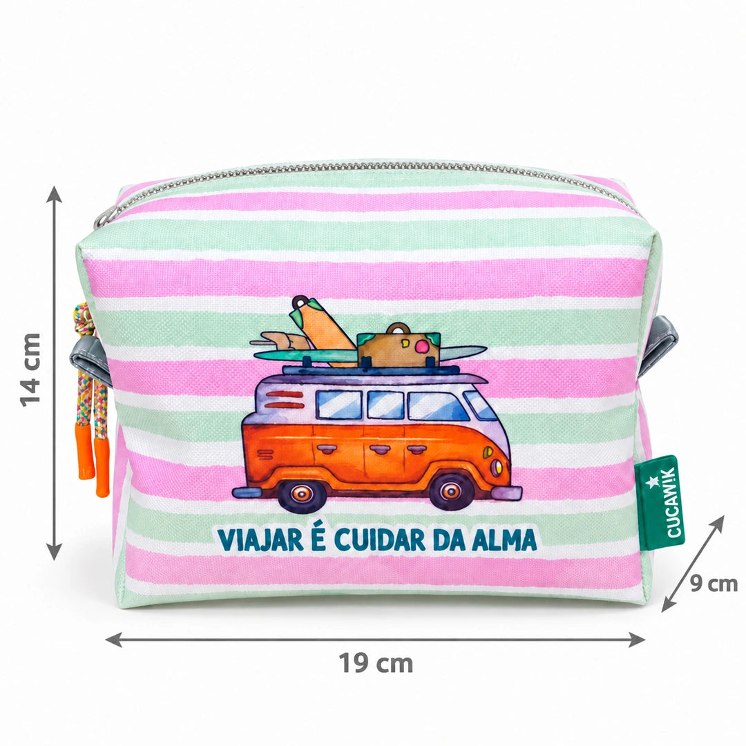 Necessaire Grande Impermeável Eden "Viajar é Cuidar da Alma" — com medidas