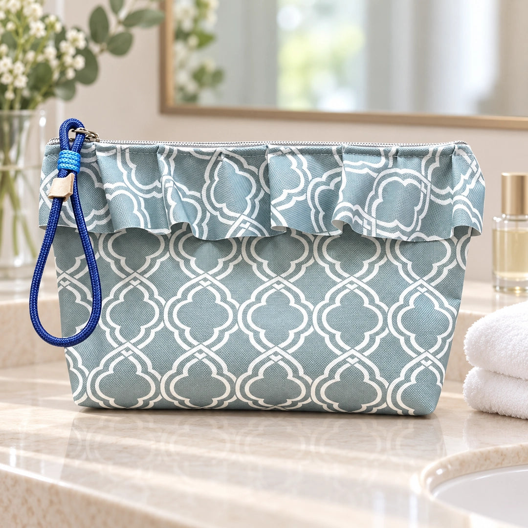 Bolsa Maggy Quatrefoil Verde Água fechada num toucador luminoso, Cucawik
