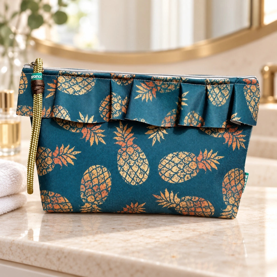 Bolsa Maggy Ananás Dourado fechada num toucador luminoso, Cucawik