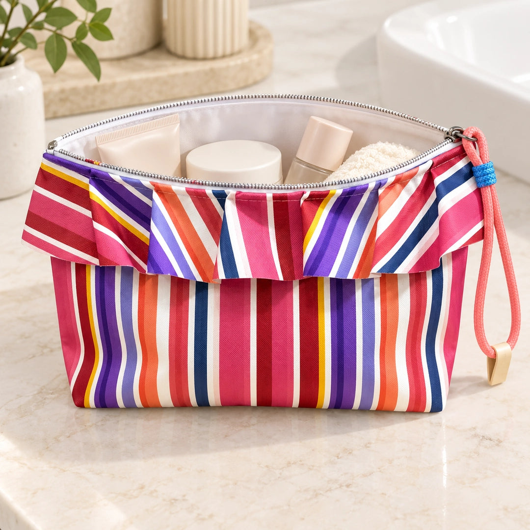 Bolsa Maggy Riscas Coloridas Rosa aberta com cosméticos e interior branco, Cucawik