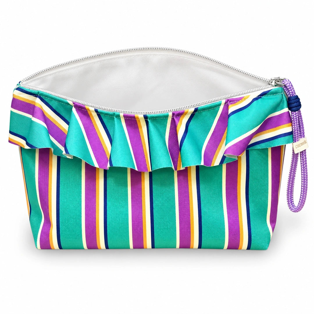 Necessaire Grande Impermeável Maggy com Folho Riscas Verdes Roxo — aberta e vazia, interior branco sem forro nem divisórias