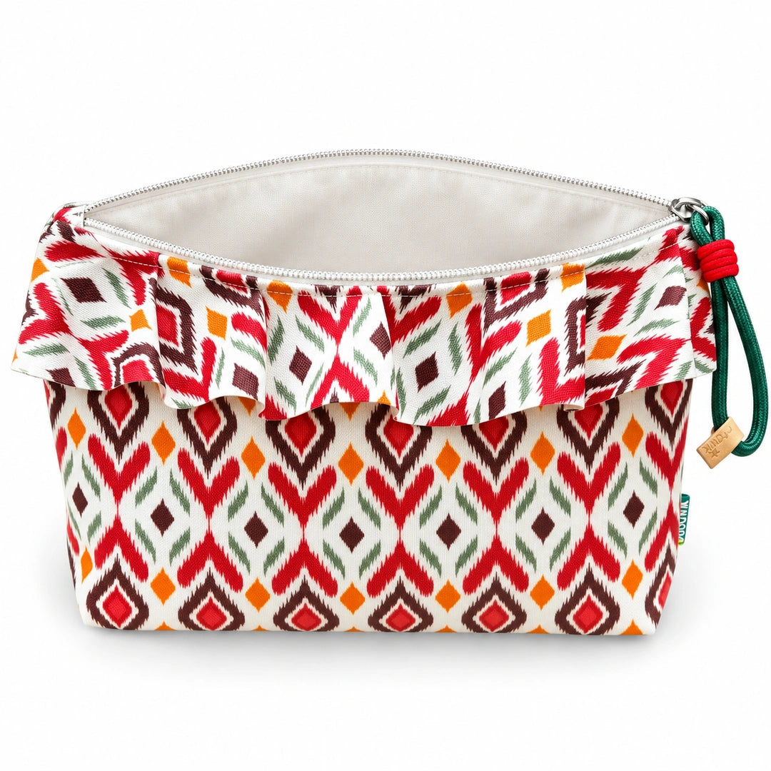 Necessaire Grande Impermeável Maggy com Folho Ikat Losangos Multicor — aberta e vazia, interior branco sem forro nem divisórias