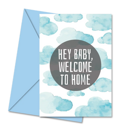 Postal de Chá de Bebé com Nuvens Azuis "Hey Baby Welcome to Home" | Cucawik